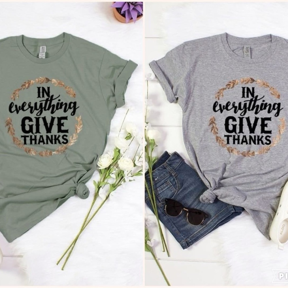 Bella Canvas Short Sleeve T-shirt with Script Design - Gray